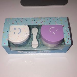 I Dew Care scoop shop duo set